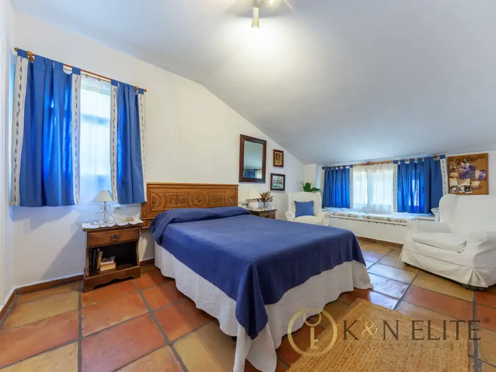 Dormitori de Casa o xalet en venda en Alicante / Alacant amb Aire condicionat, Jardí privat i Terrassa