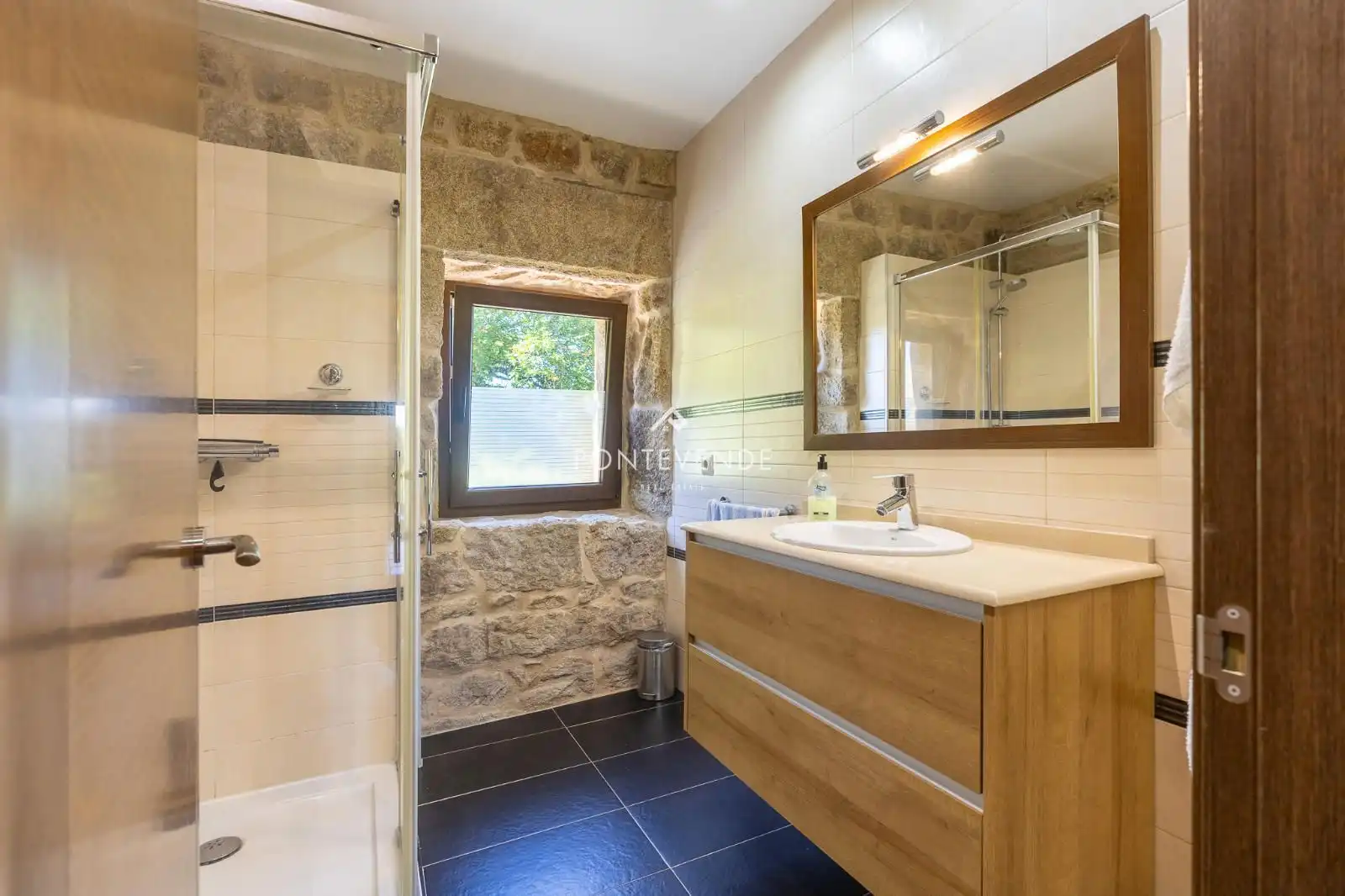 Baño de Casa o chalet en venta en Cotobade con Calefacción, Jardín privado y Terraza