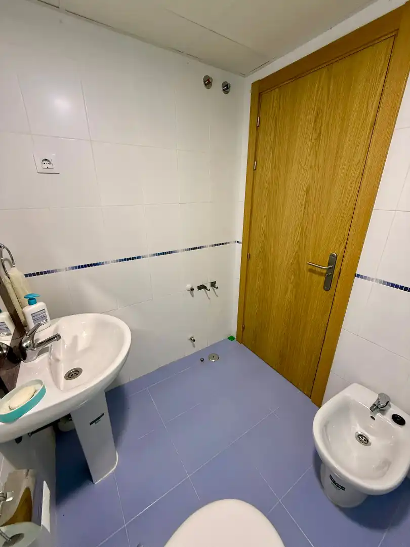 Bathroom of Houses for sale in Burguillos de Toledo  with Air Conditioner, Heating and Private garden
