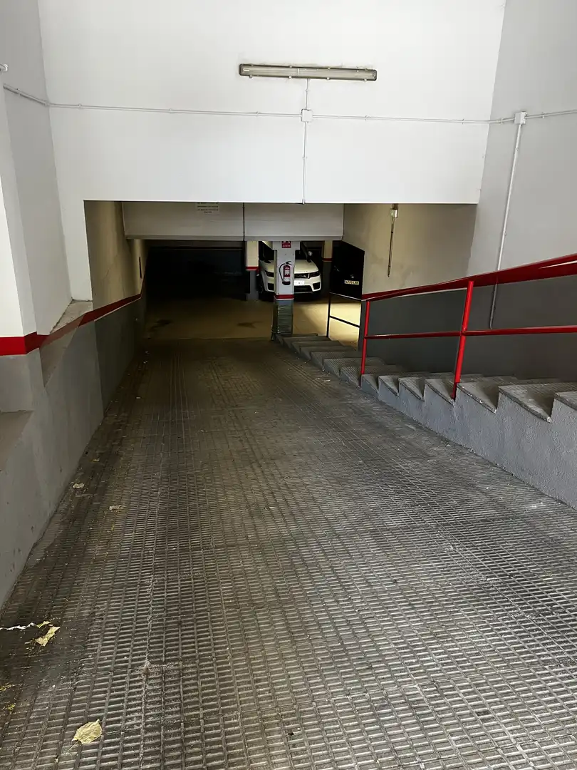 Garage zur Miete in Cerdanyola del Vallès