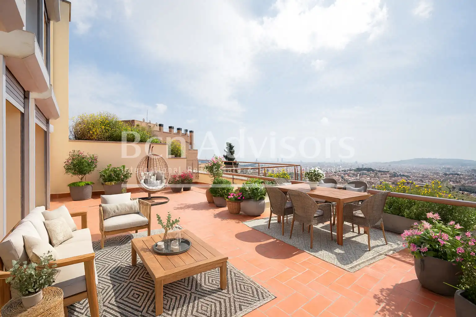 Terrassa de Casa o xalet en venda en Barcelona amb Aire condicionat, Calefacció i Parquet