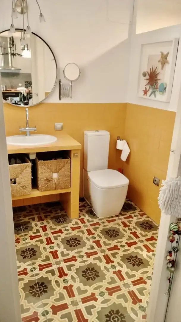Badezimmer von Wohnung zum Verkauf in Sevilla mit Klimaanlage, Heizung und Terrasse