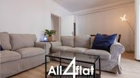 Living room of Flat to rent in  Barcelona Capital  with Heating, Parquet flooring and Terrace