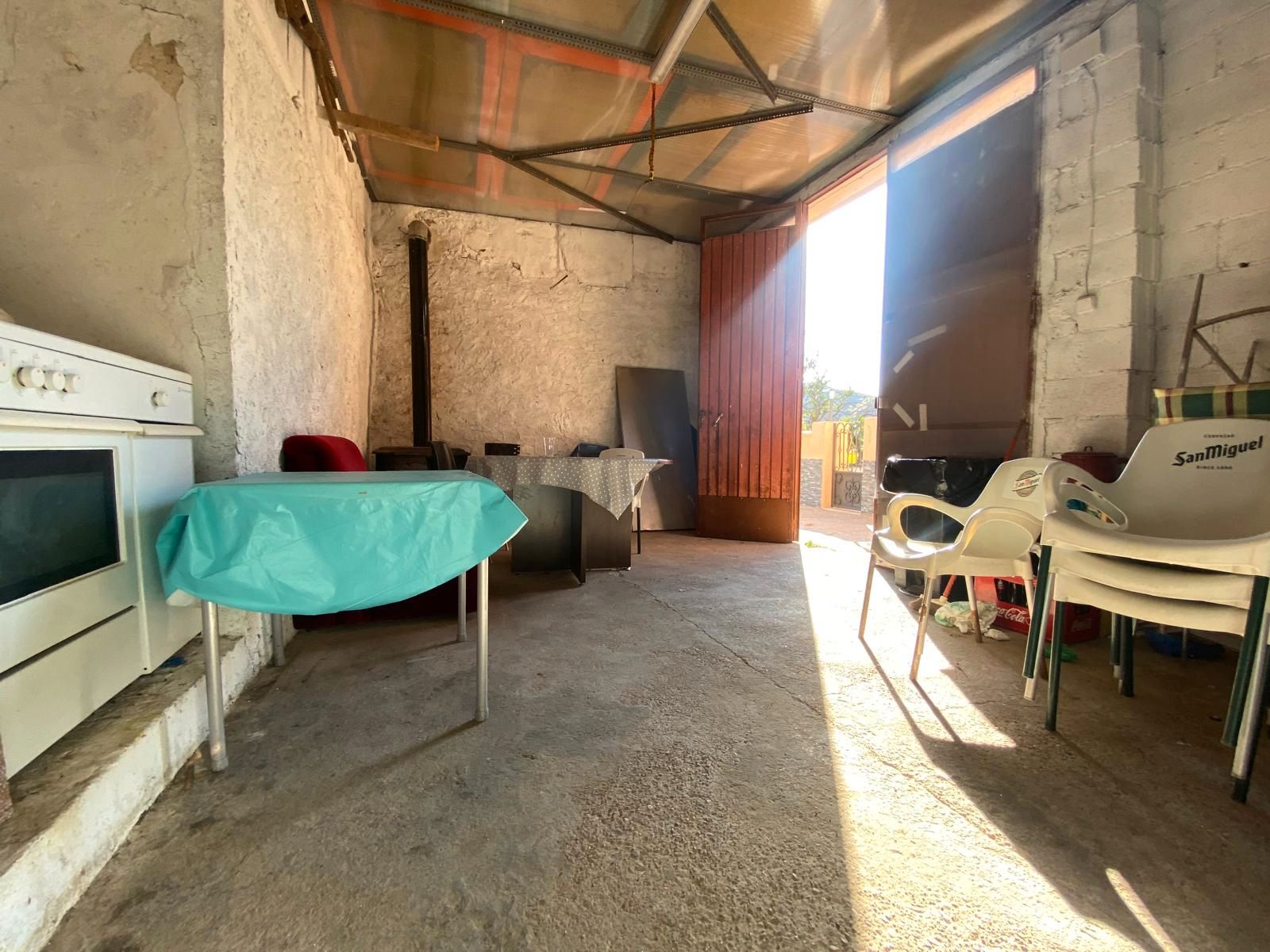 Casa o xalet en venda en Castejón de las Armas amb Traster i Moblat