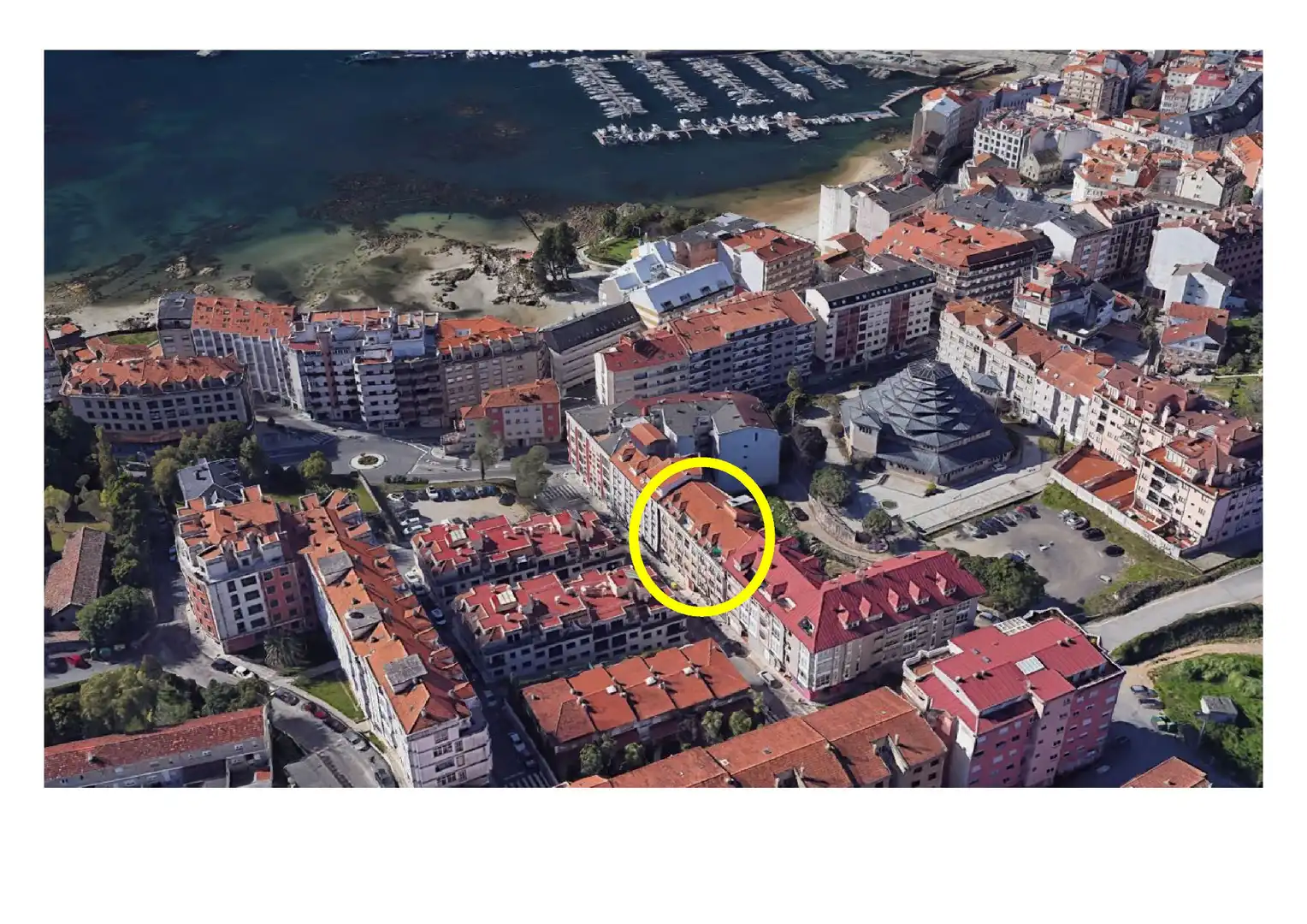 Vista exterior de Garaje en venta en Sanxenxo