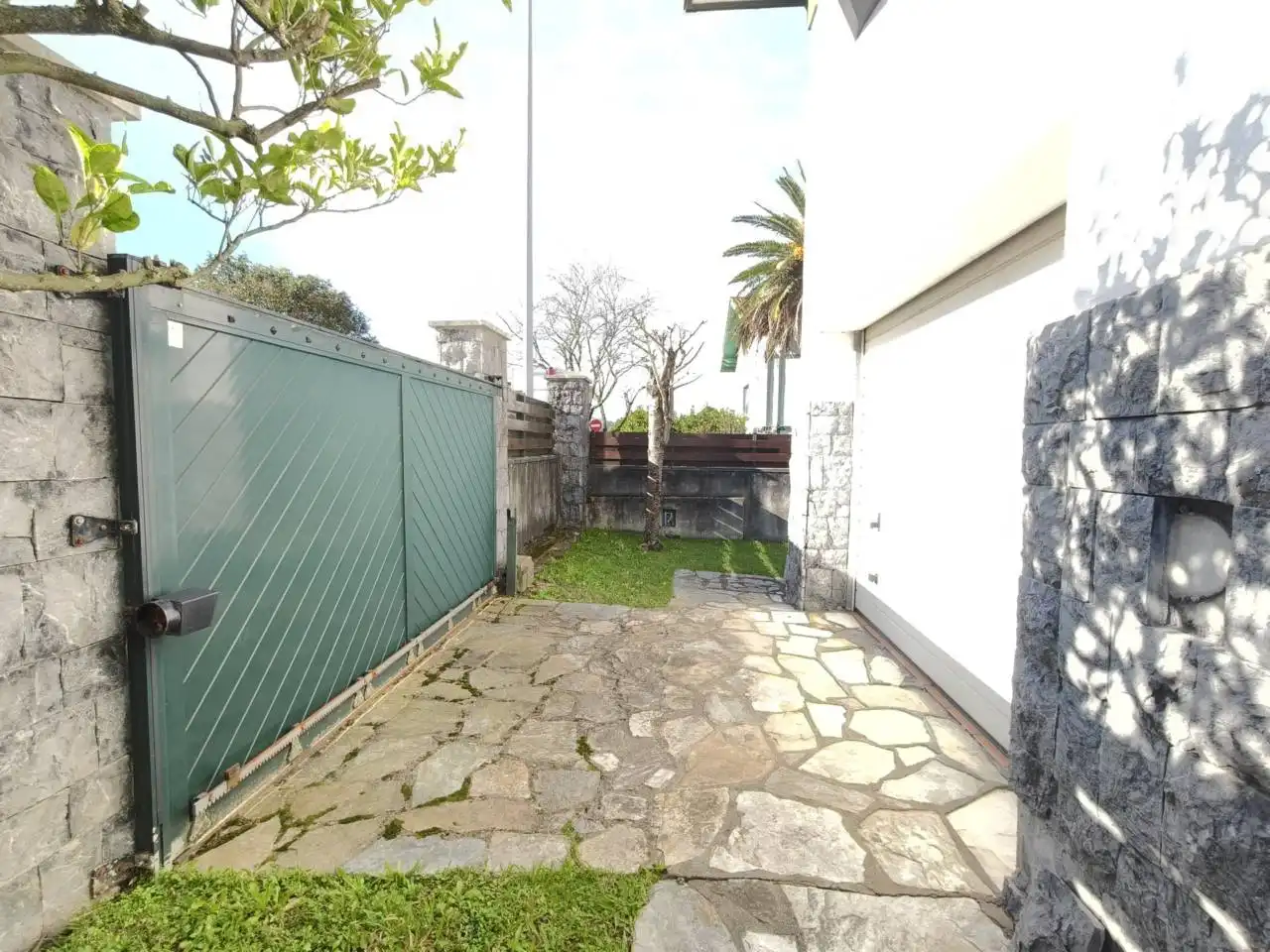 Detached house with garden for sale in Calle Negurigane, imagen 8