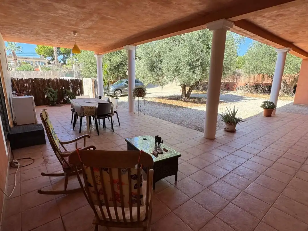 Casa rústica amb piscina en venda a Camino del Canal 19, imagen 3