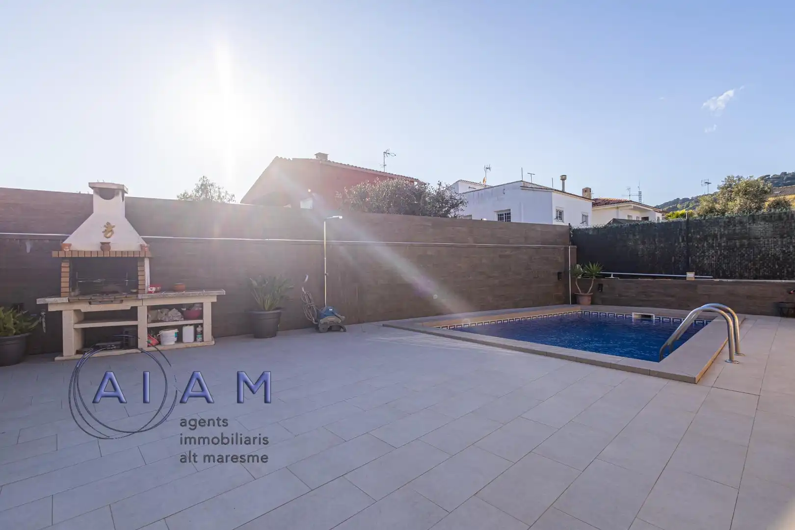 Piscina de Casa o xalet en venda en Pineda de Mar amb Aire condicionat, Calefacció i Jardí privat