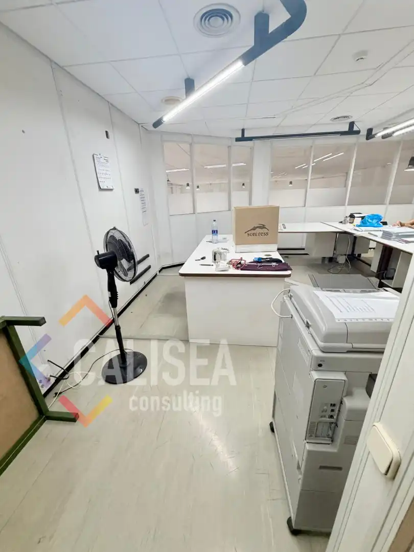 Nave industrial de alquiler en Sabadell