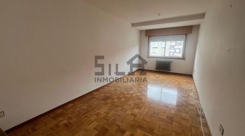 Photo 2 of Flat for sale in López Ferreiro, Ventiun, Ourense Capital