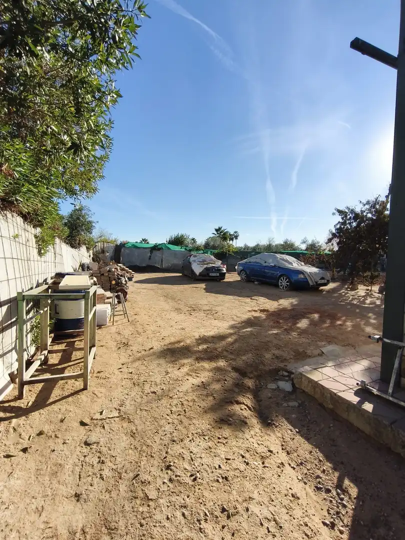 Parking de Terreno en venta en Carmona, Sevilla