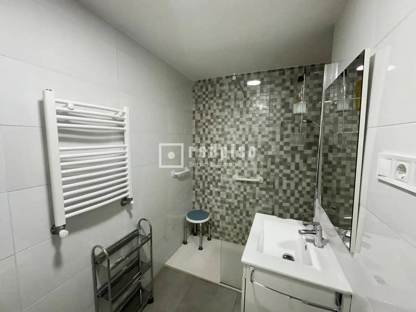 Baño de Piso en venta en Madrid con Aire acondicionado, Calefacción y Parquet