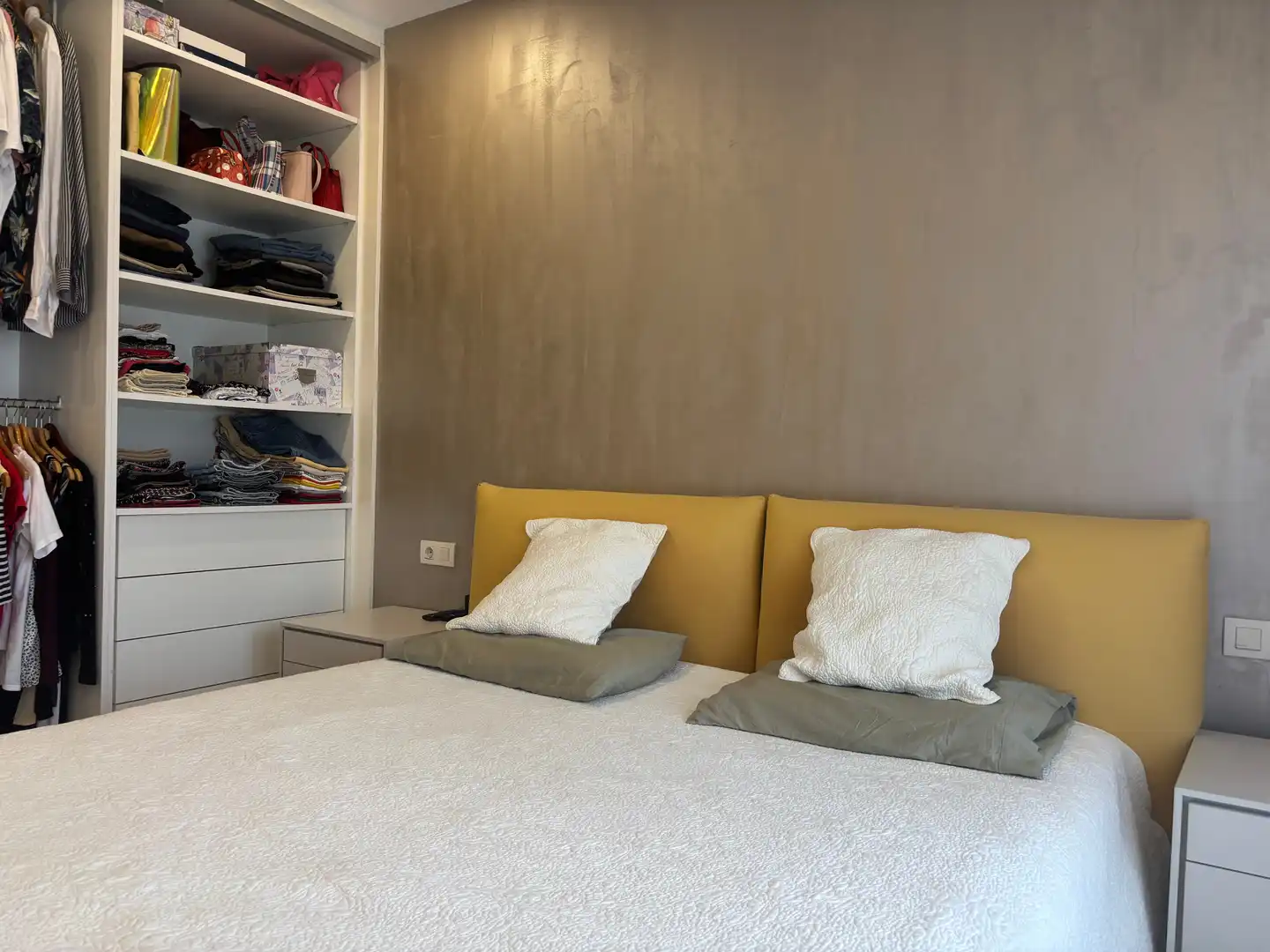Habitación de Apartamento en venta en Lloret de Mar con Aire acondicionado, Piscina y Balcón