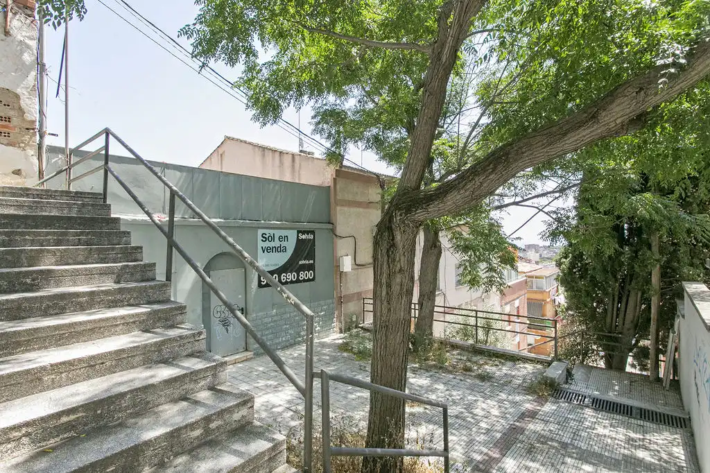 Außenansicht von Grundstücke zum Verkauf in Badalona