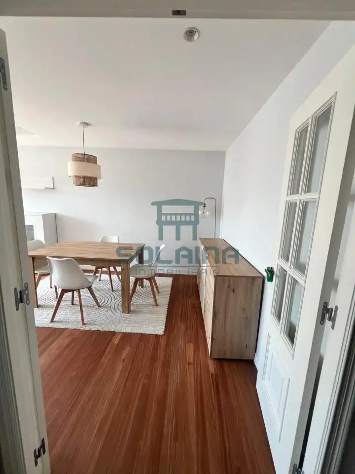 Menjador de Apartament en venda en Ourense Capital  amb Calefacció, Traster i Balcó