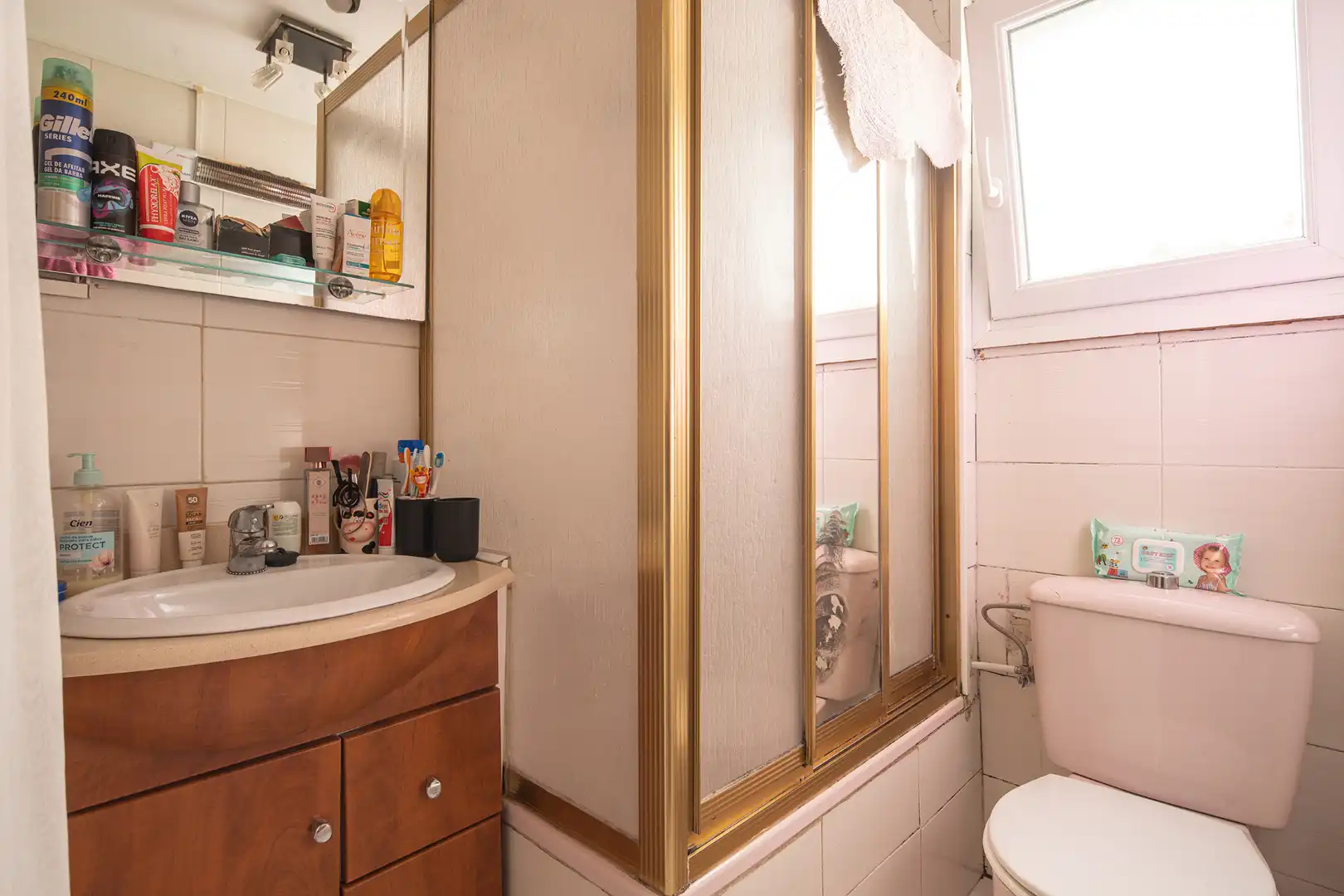 Bathroom of Flat for sale in Genil