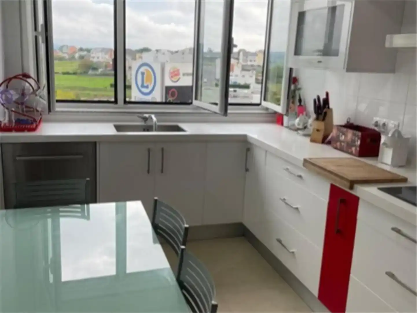Cocina de Apartamento en venta en Lugo Capital