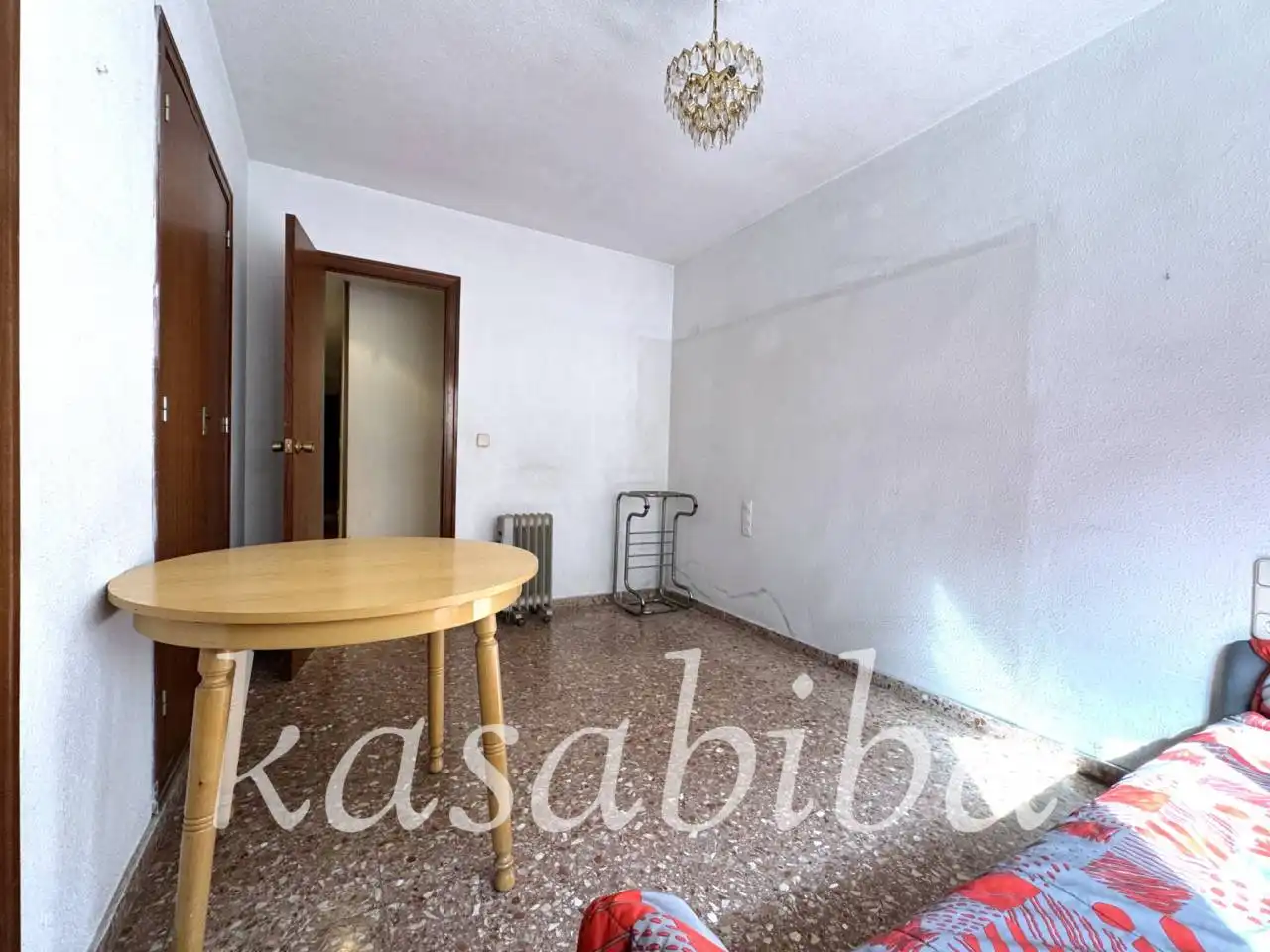Habitación de Piso en venta en Valencia con Balcón