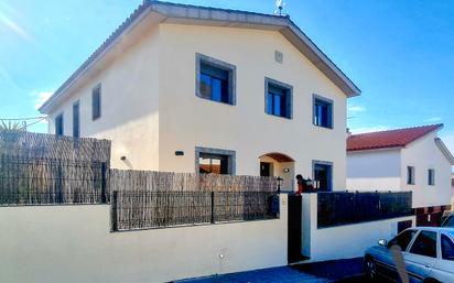 Exterior view of House or chalet for sale in Torroella de Montgrí  with Air Conditioner and Terrace