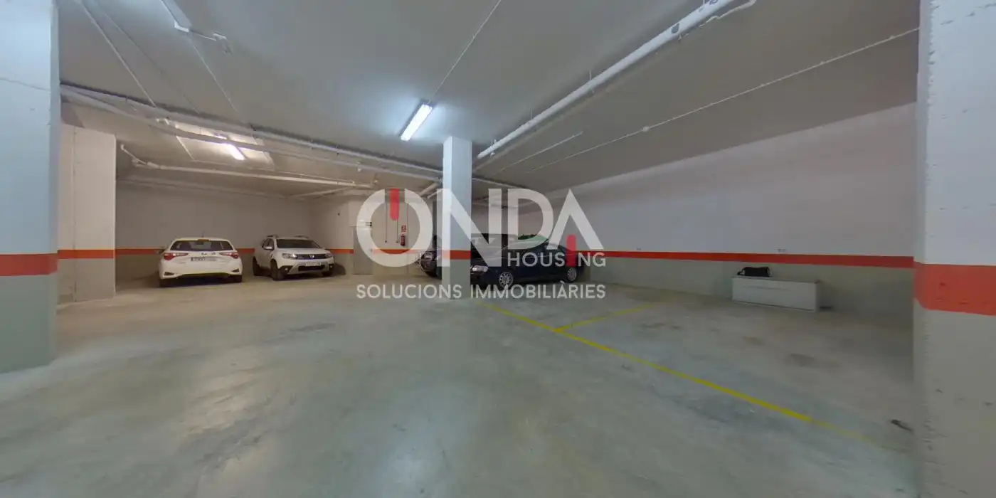 Garage zum Verkauf in Calle de Sant Jordi, Tremp