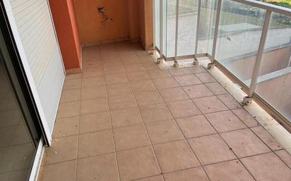 Terrassa de Apartament en venda en Deltebre amb Terrassa