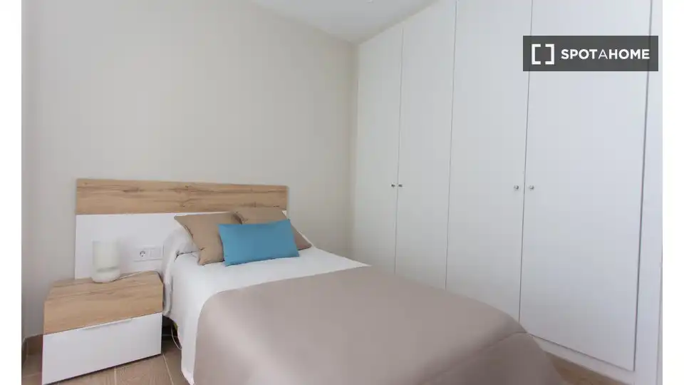 Flat with terrace to rent in L'Eixample, imagen 11
