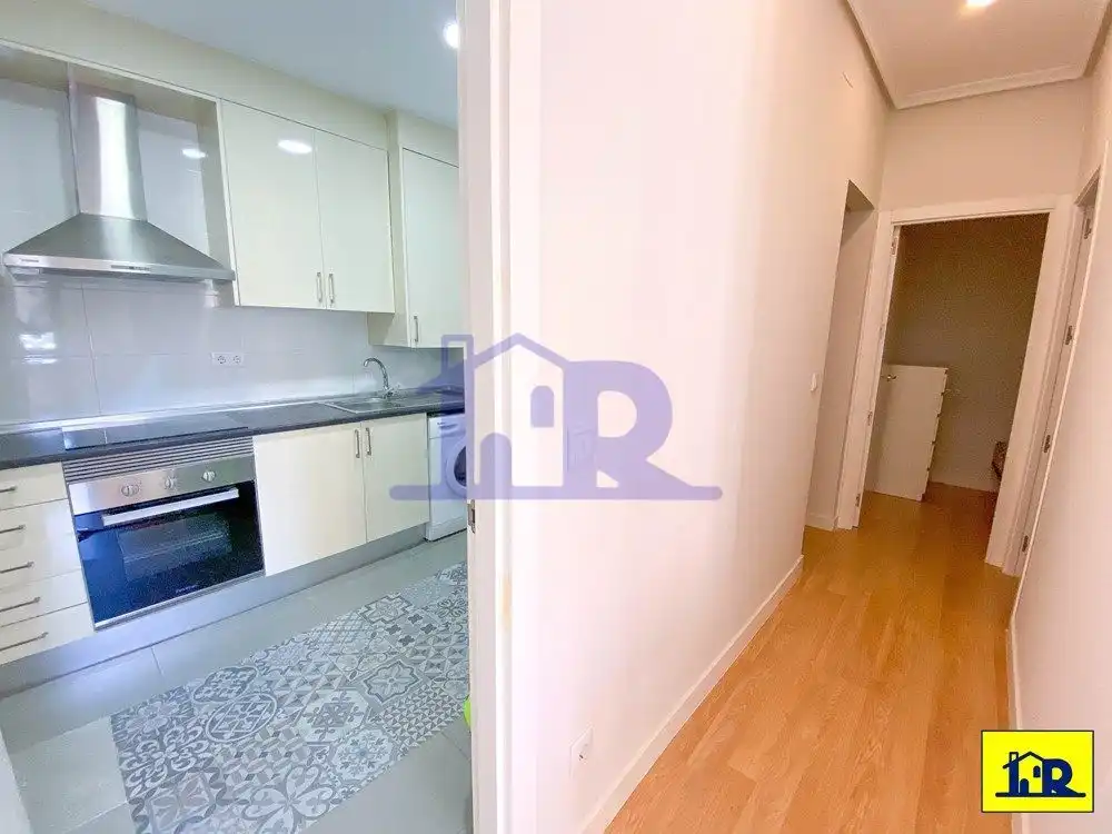 Piso de alquiler en FRAY LUIS DE LEON, Centro