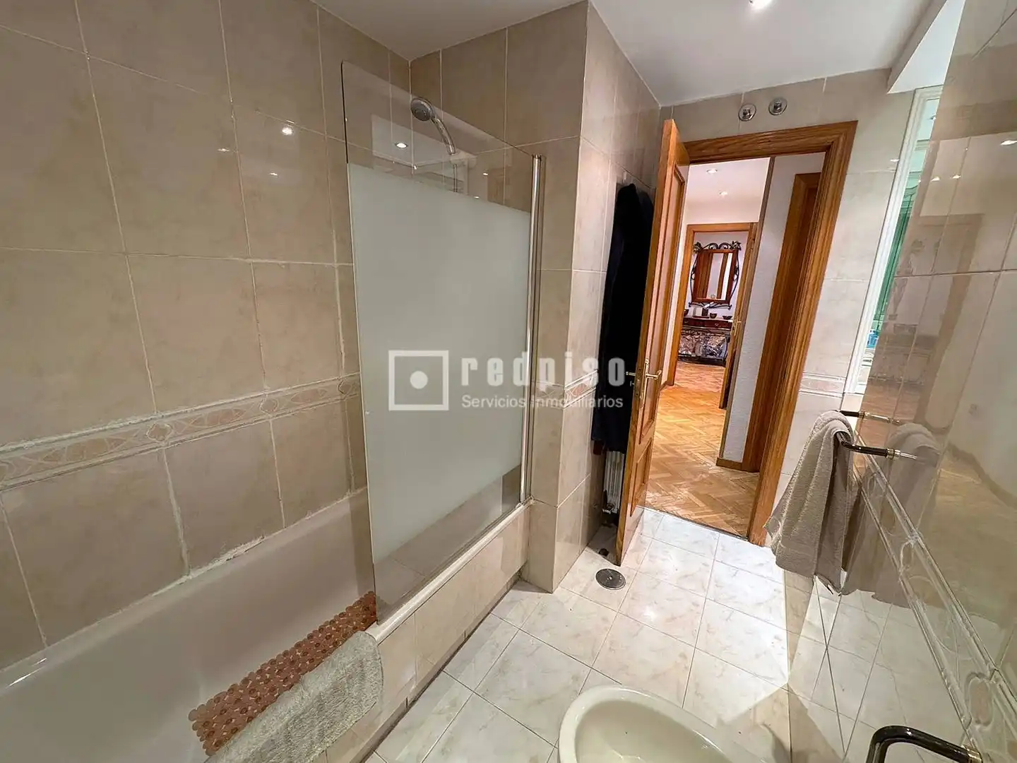 Badezimmer von Wohnung zum Verkauf in Coslada mit Heizung, Privatgarten und Terrasse