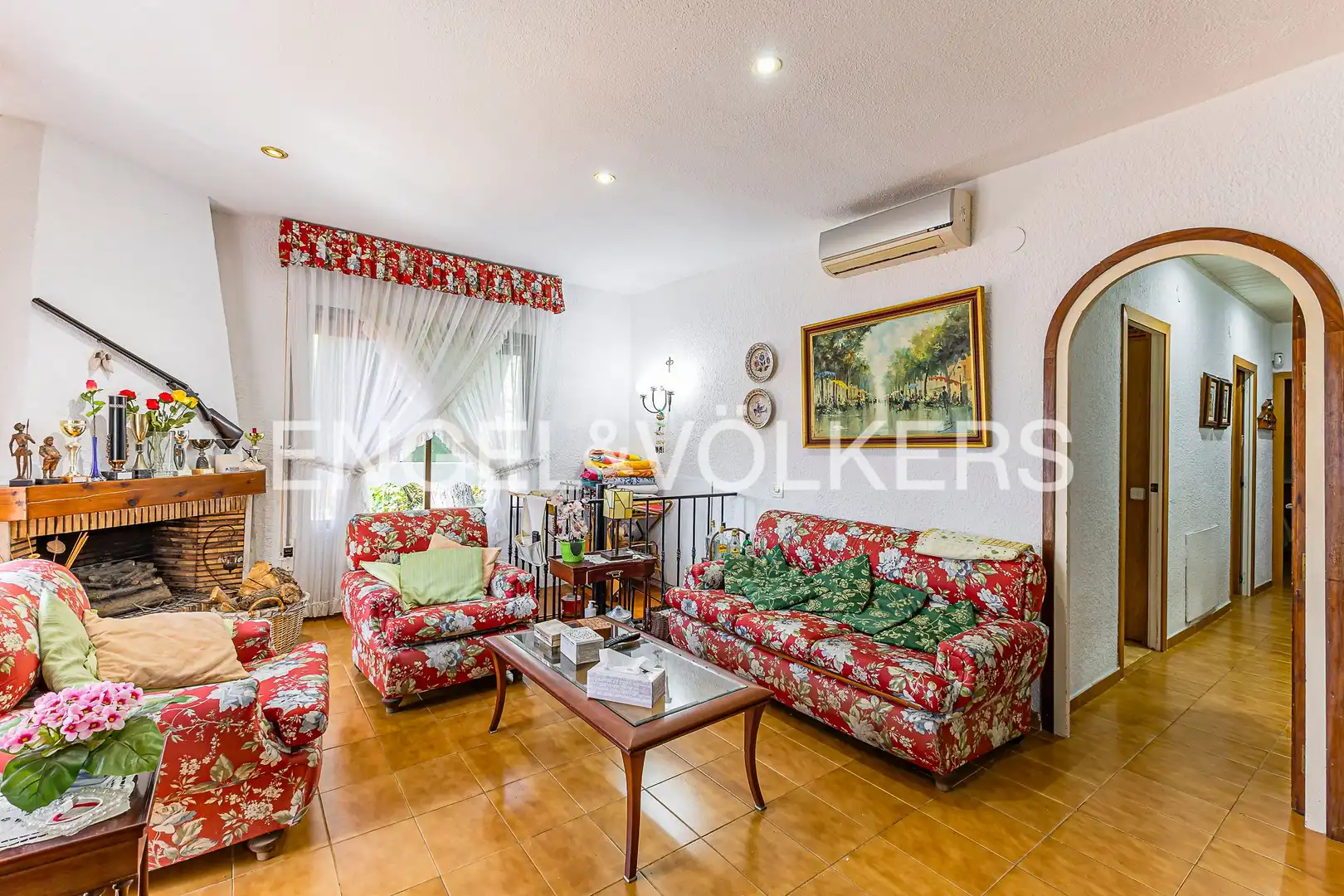 Sala de estar de Casa adosada en venta en Tarragona con Calefacción, Jardín privado y Terraza