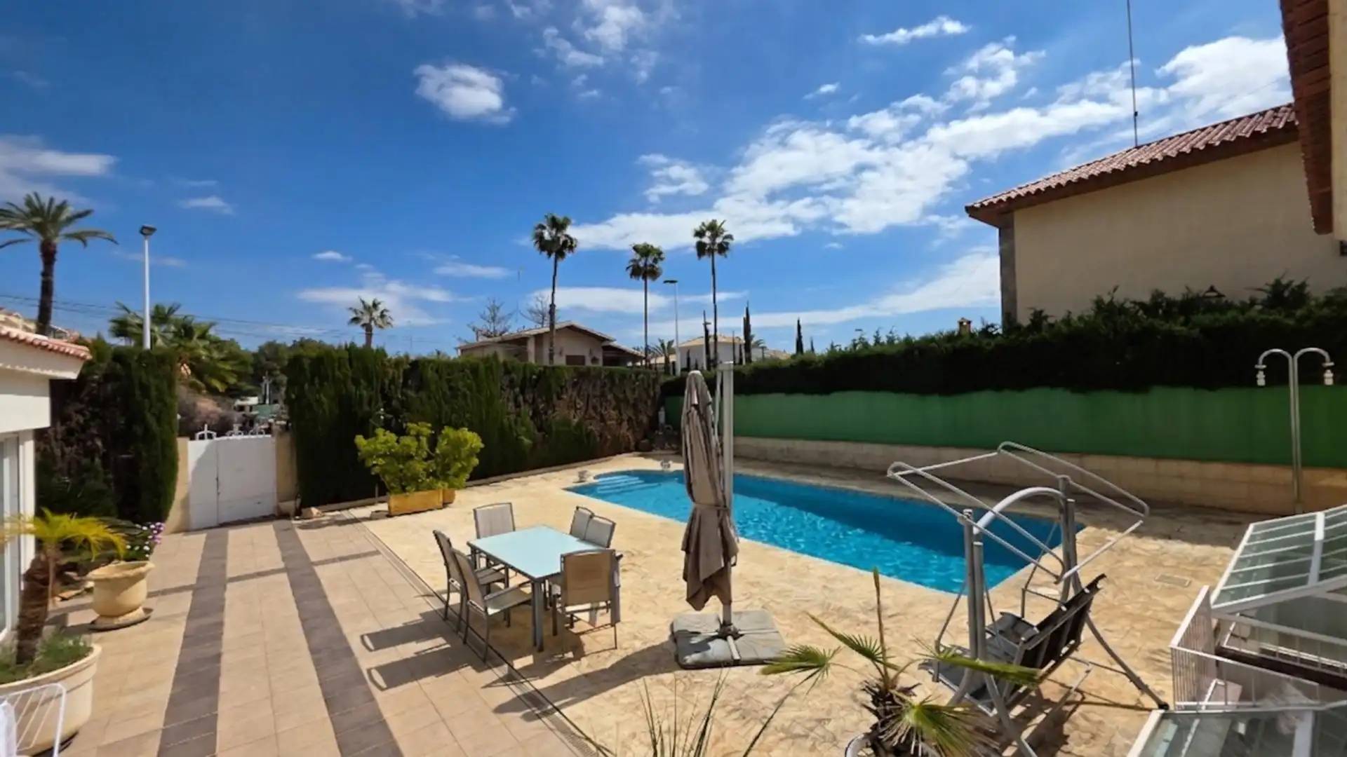 Exterior view of Houses for sale in Elche / Elx  with Air Conditioner, Private garden and Parquet flooring