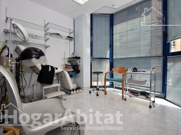 Casa amb balcó en venda a Calle Gobernador Bermúdez de Castro