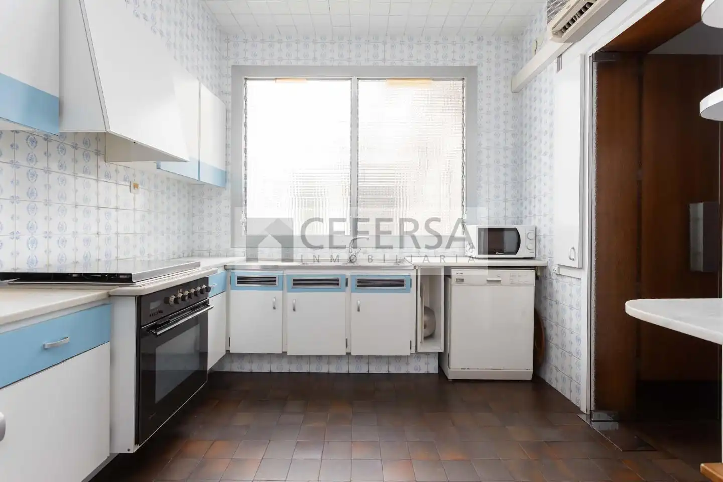 House with pool for sale in De Jules Verne, imagen 29