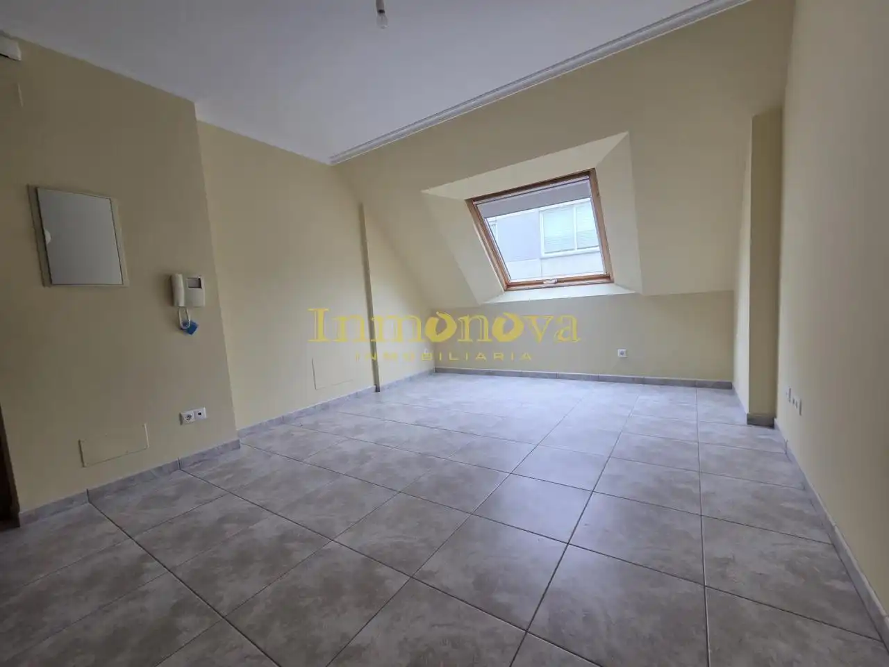 Apartments for sale in CAMINO RIO, 33, Malpica de Bergantiños