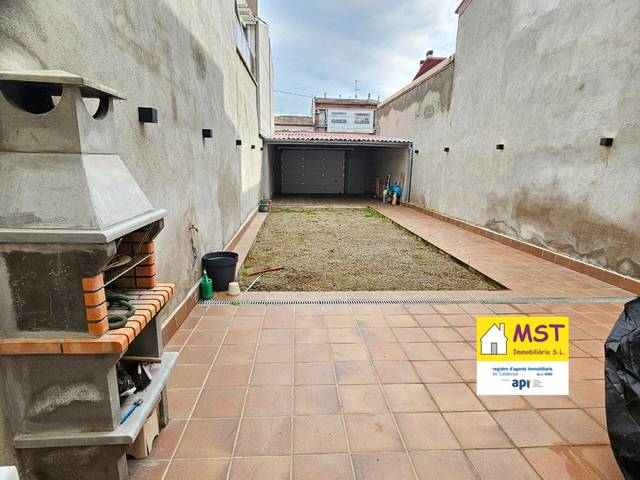 Casa-chalet en Venta en Navàs