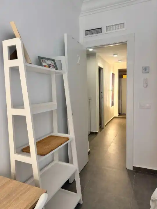 Wohnung zur Miete in Valencia mit Klimaanlage, Heizung und Möbliert