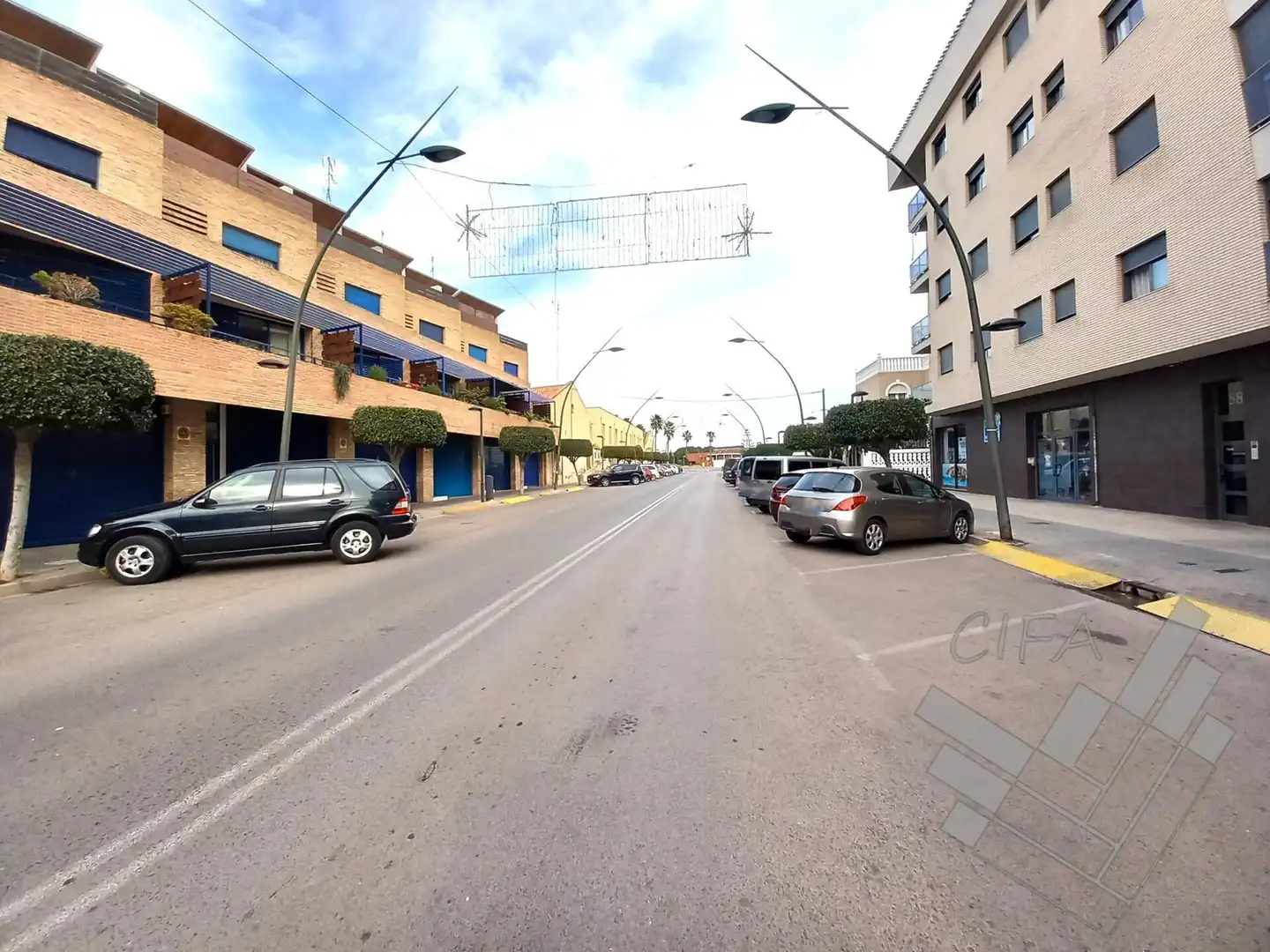 Außenansicht von Garage zum Verkauf in Benicarló