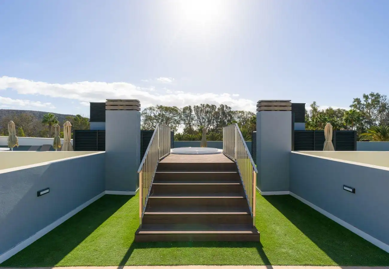Terraza de Estudio de alquiler en Mogán