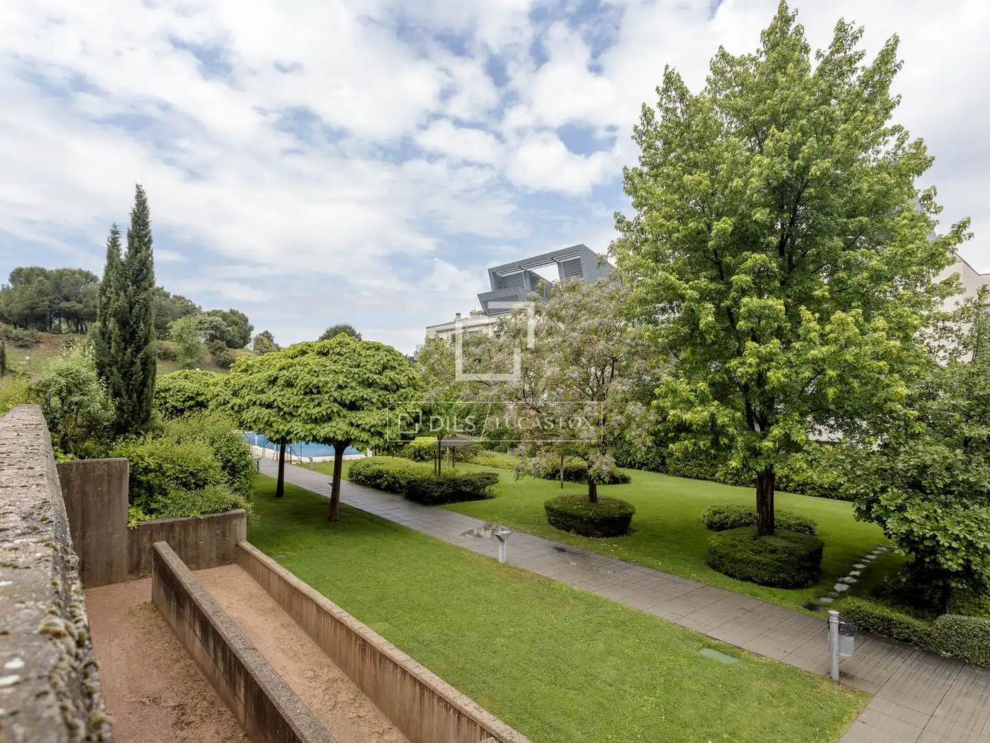 Jardí de Pis de lloguer en Majadahonda amb Aire condicionat, Calefacció i Jardí privat