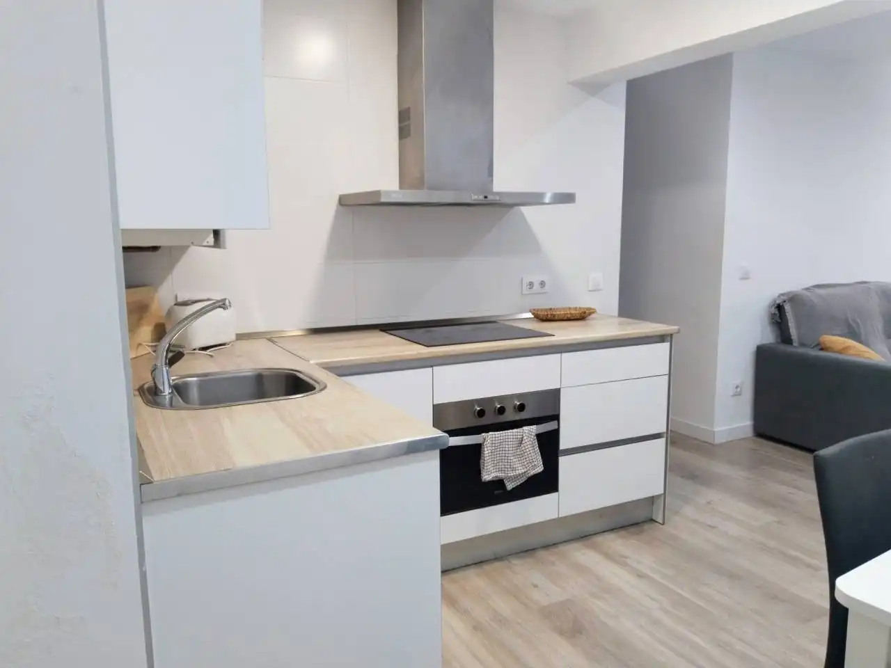 Kitchen of Flat for rent in Burgos  with Heating and Furnished