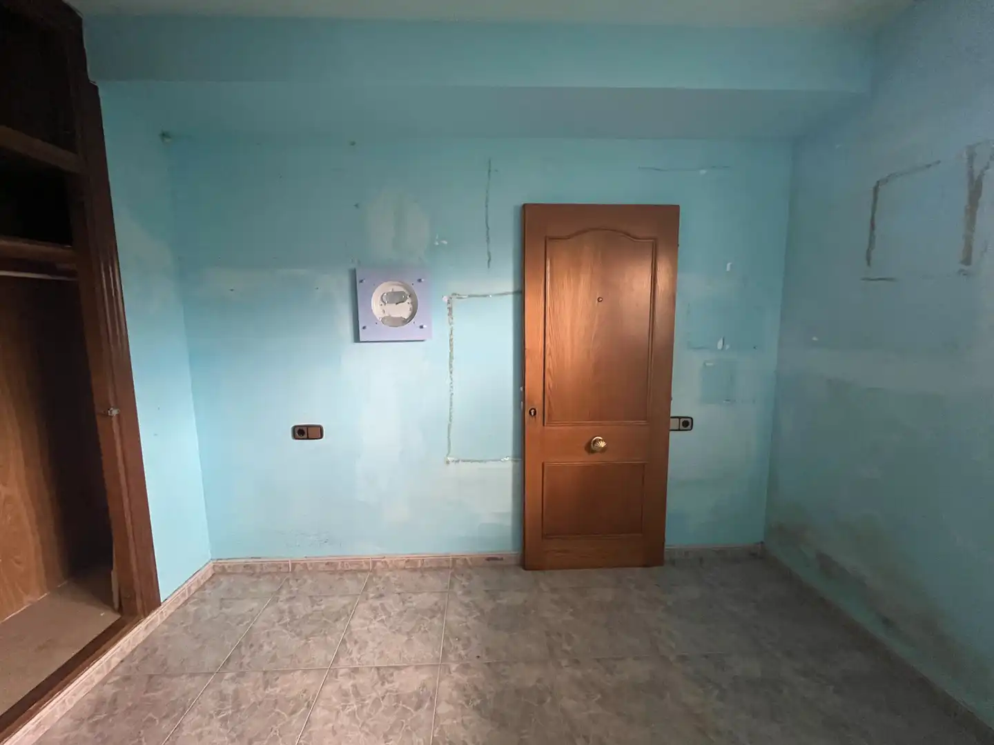 Piso en venta en Girona con Calefacción, Terraza y Balcón