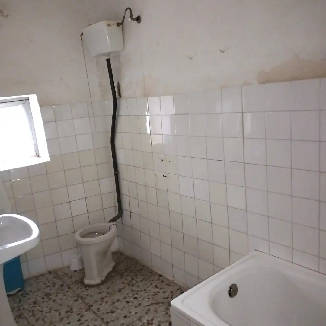 Bathroom of Houses for sale in Lezuza  with Private garden and Storage room