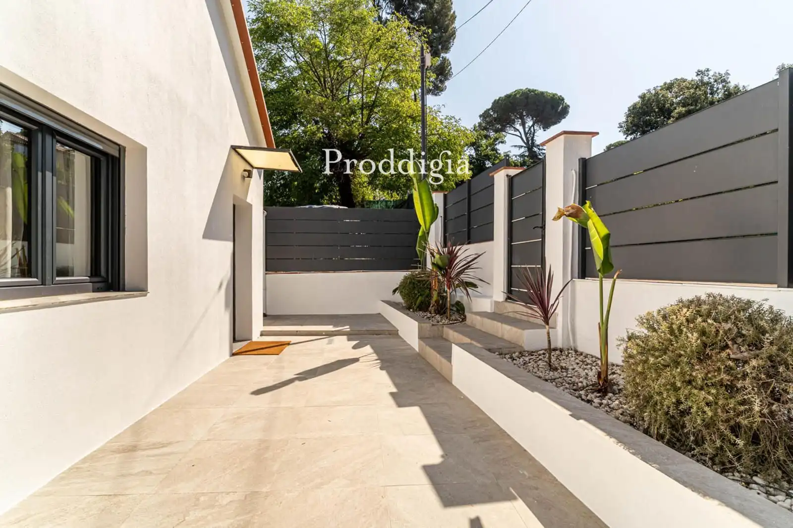 Terrace of Houses for rent in Sant Cugat del Vallès  with Air Conditioner, Storage room and Swimming Pool