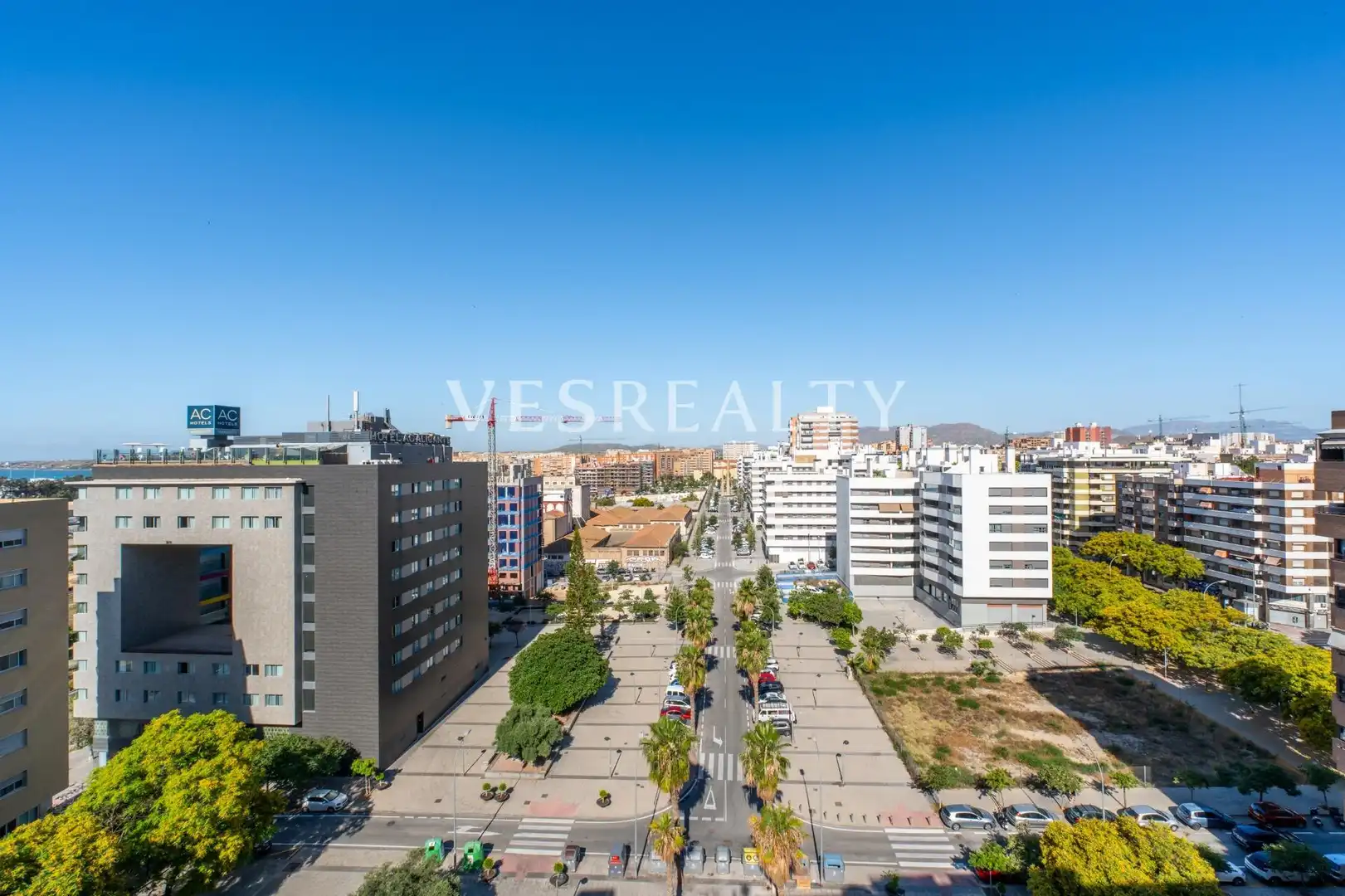 Vista exterior de Ático en venta en Alicante / Alacant con Aire acondicionado, Calefacción y Terraza