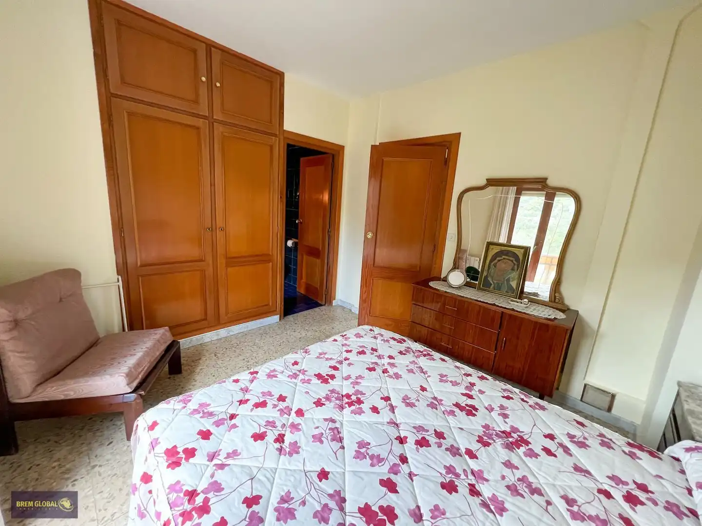 Dormitori de Casa o xalet en venda en La Cabrera amb Jardí privat, Terrassa i Traster
