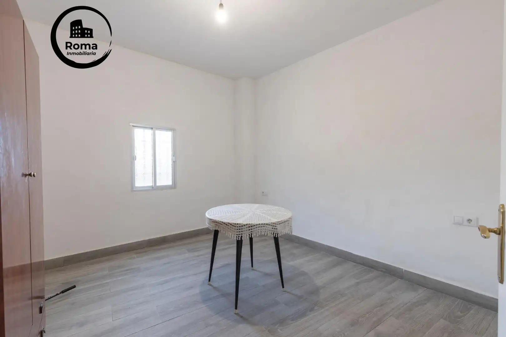 Habitación de Planta baja en venta en Moclín con Jardín privado, Amueblado y Balcón