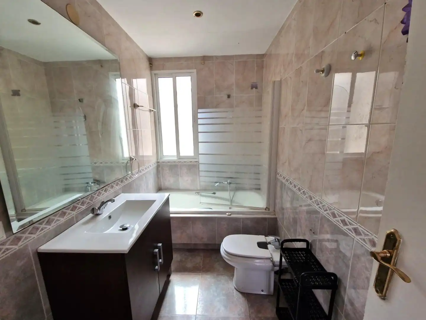 Baño de Piso en venta en Plasencia con Aire acondicionado, Calefacción y Amueblado