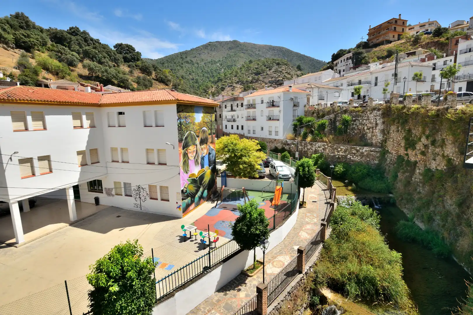 Vista exterior de Local en venta en Igualeja con Aire acondicionado, Calefacción y Amueblado