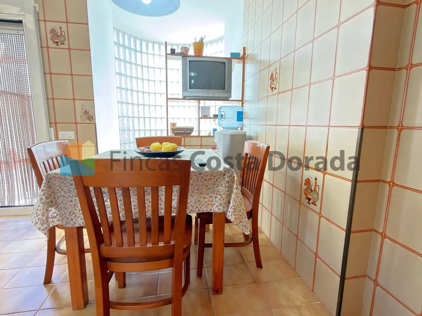 Kitchen of Houses for sale in Cubelles  with Air Conditioner, Private garden and Parquet flooring