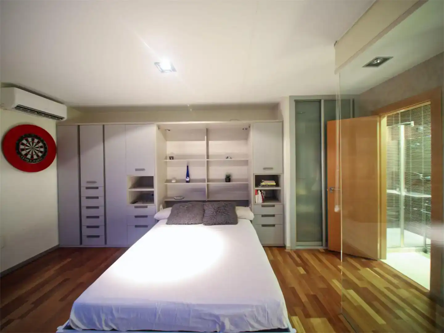 Dormitori de Àtic en venda en Almería amb Aire condicionat, Parquet i Traster