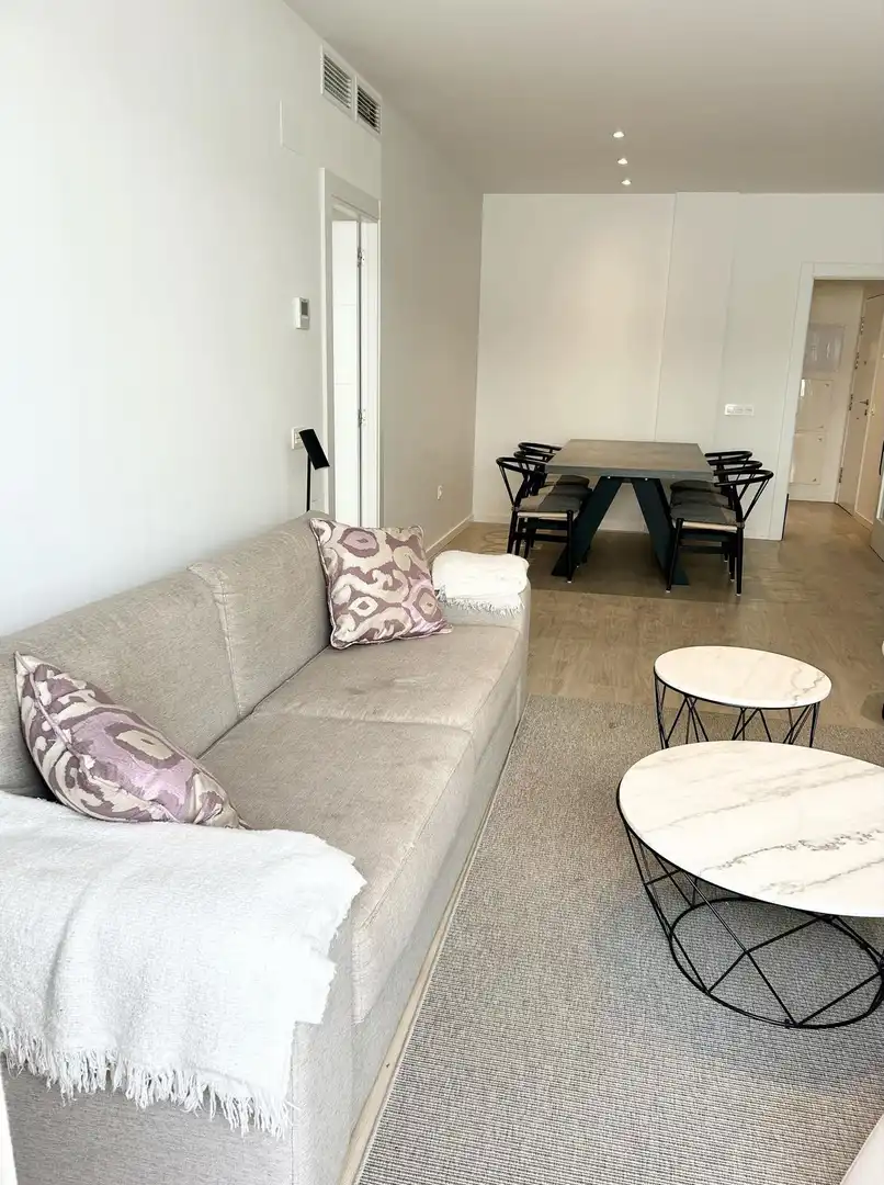 Sala d'estar de Àtic en venda en Marbella amb Aire condicionat, Traster i Moblat